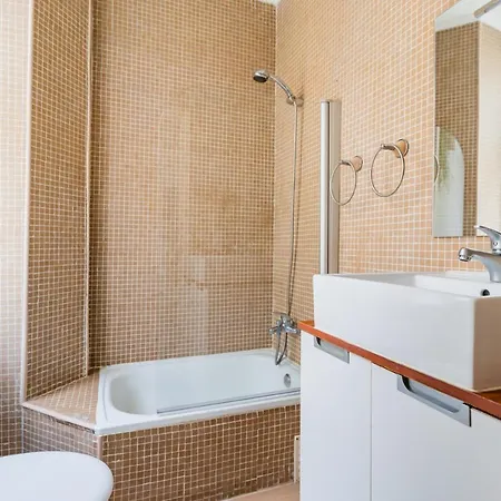 1br - Downtown Chiado Appartamento