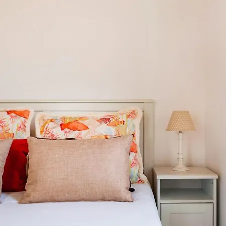 1br - Downtown Chiado Lisbona