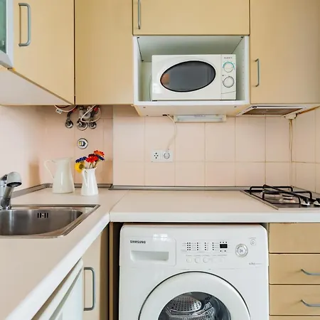 1br - Downtown Chiado Lisbona
